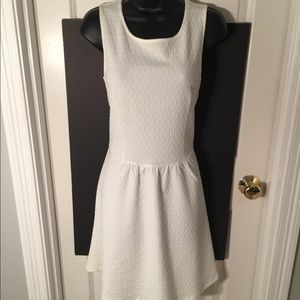 Angie white sleeveless dress